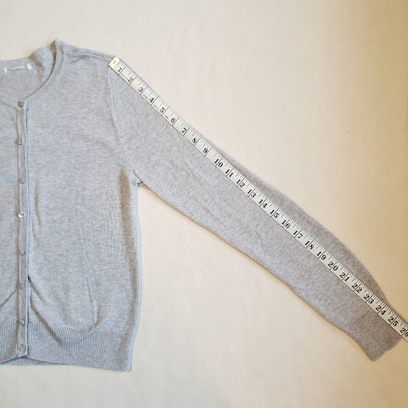 Basic Long Sleeve Light Grey Button-up Cardigan Light Grey Gray Layering - Picture 4 of 11